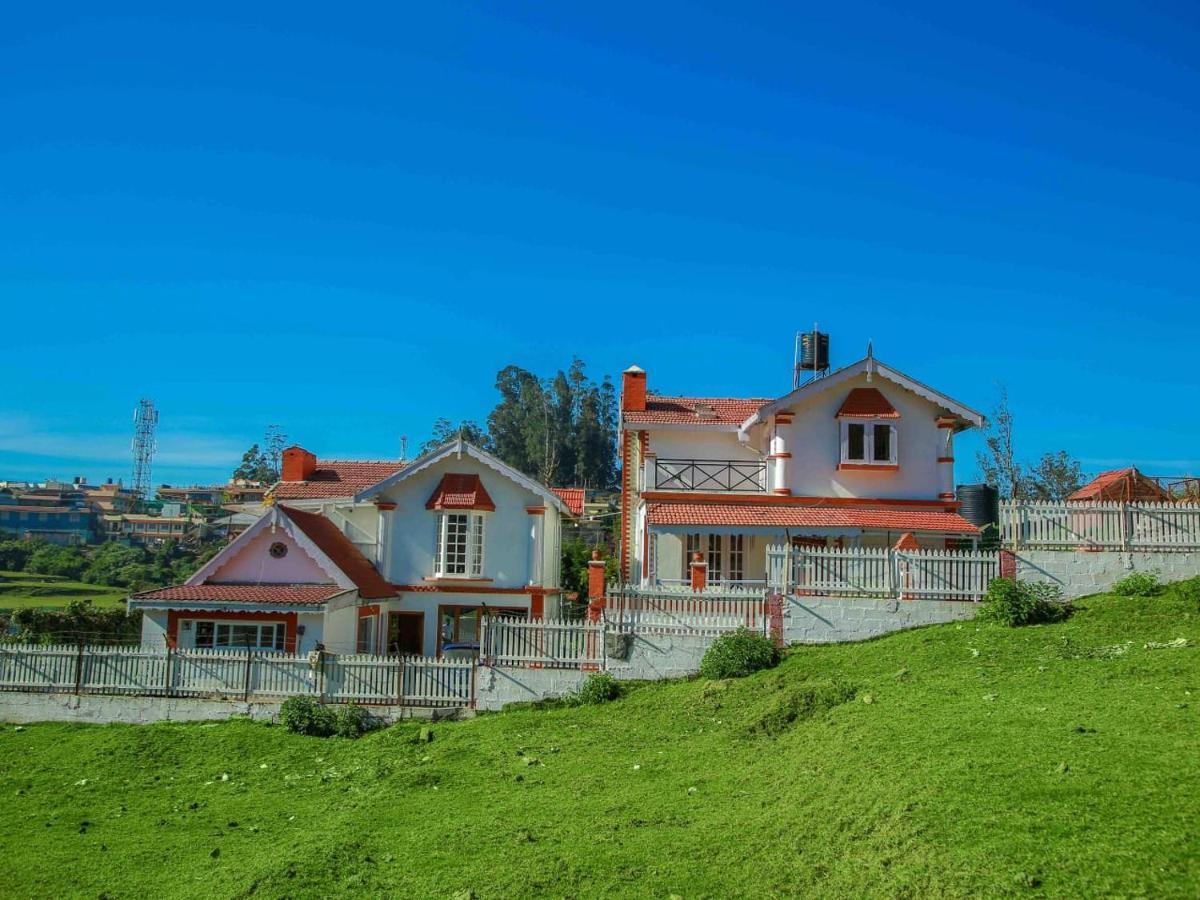 Pine View Stay Ooty Exterior foto